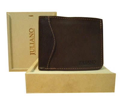 (Art. 196-850) Billetera de cuero en caja de madera